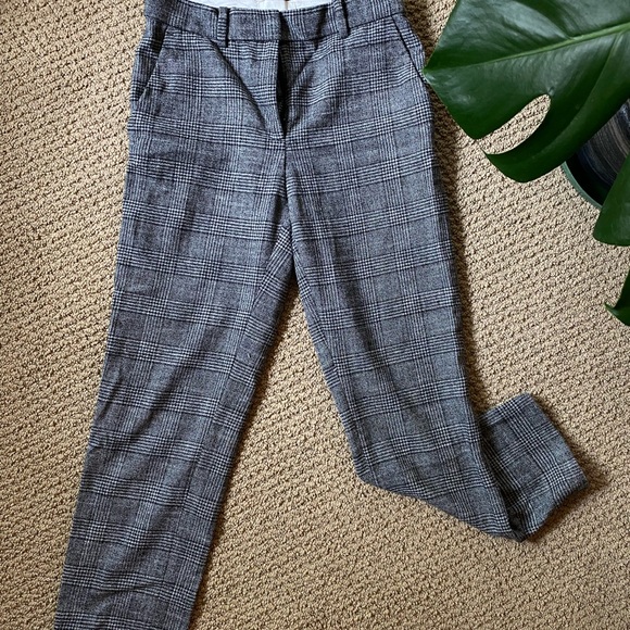 H&M Grey and Black Plaid Pants - Picture 6 of 6